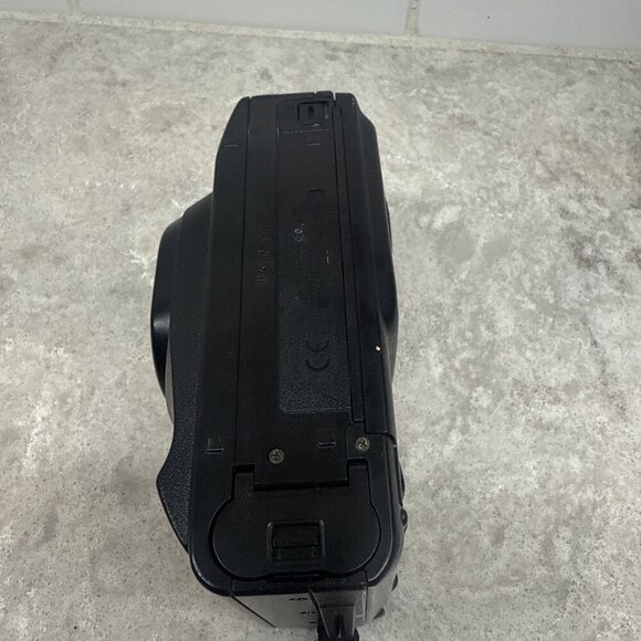 Minolta Freedom Action Zoom II AF Point & Shoot 35mm Film Camera w Zoom. Works! - Picture 6 of 7